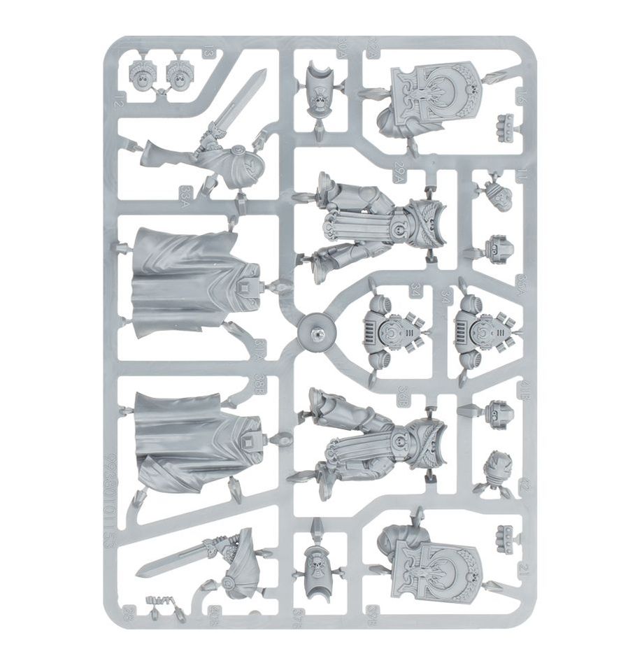 Warhammer 40K: Ultramarines Marneus Calgar with Victrix Honour Guard