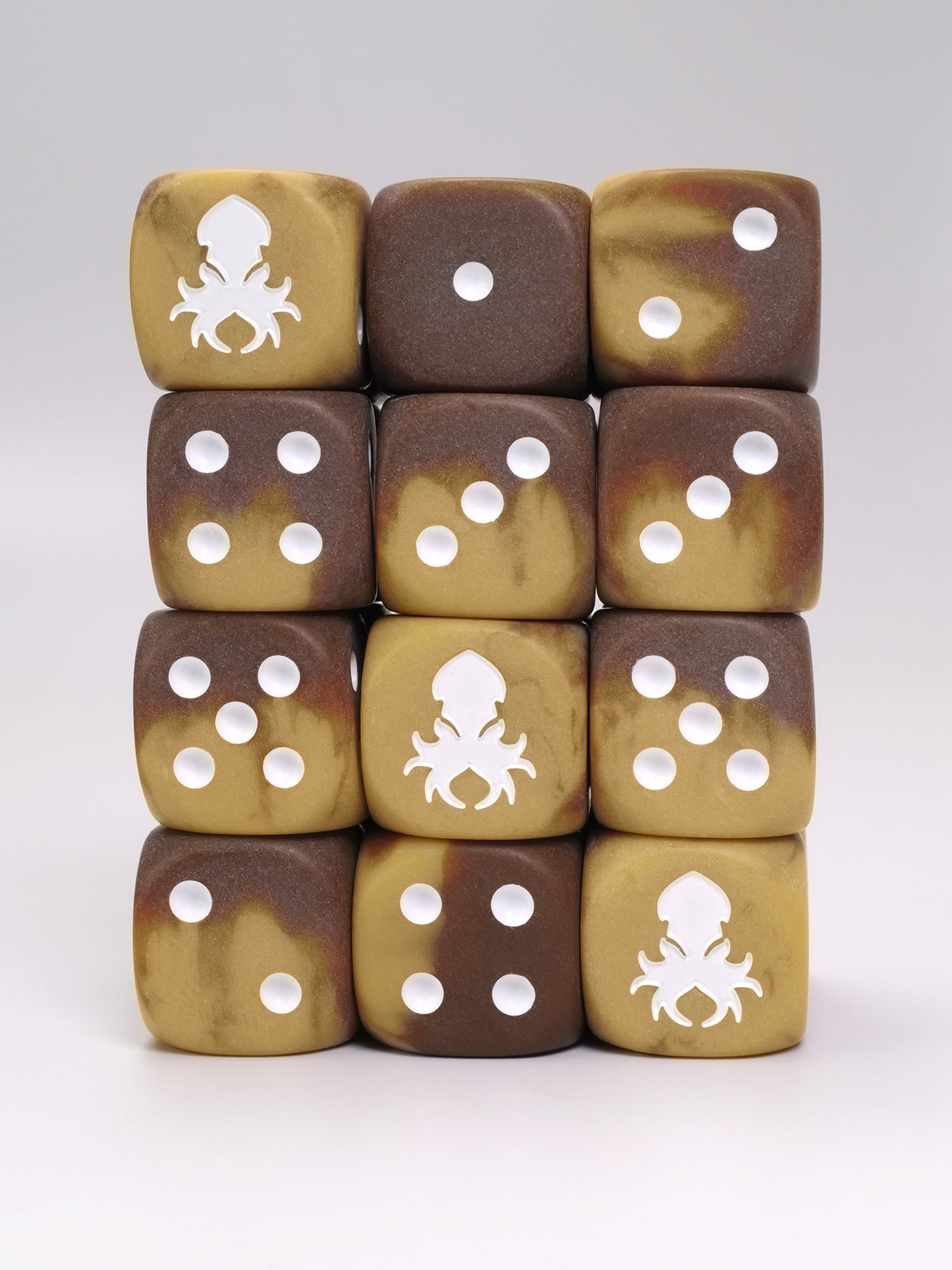 Mocha Drizzle D6 with Pips Dice Set