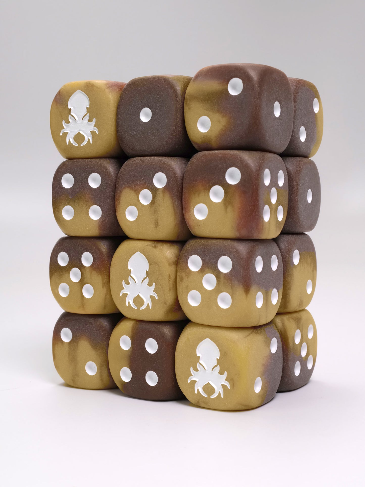 Mocha Drizzle D6 with Pips Dice Set