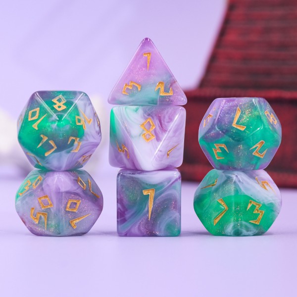 Cheerful Morning 7pc Dice Set Set inked in Gold