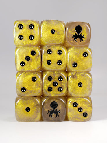 Hedge Witch 16mm gold d6 pips with black ink for warhammer dice 40k by Kraken Dice