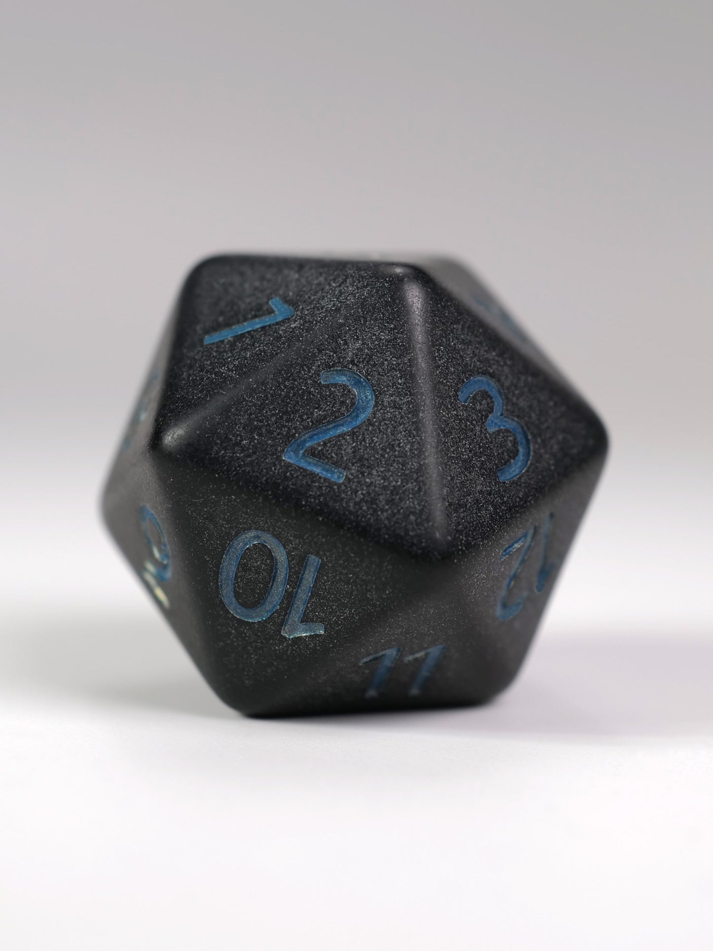 Slate: Blue Matte Spindown D20