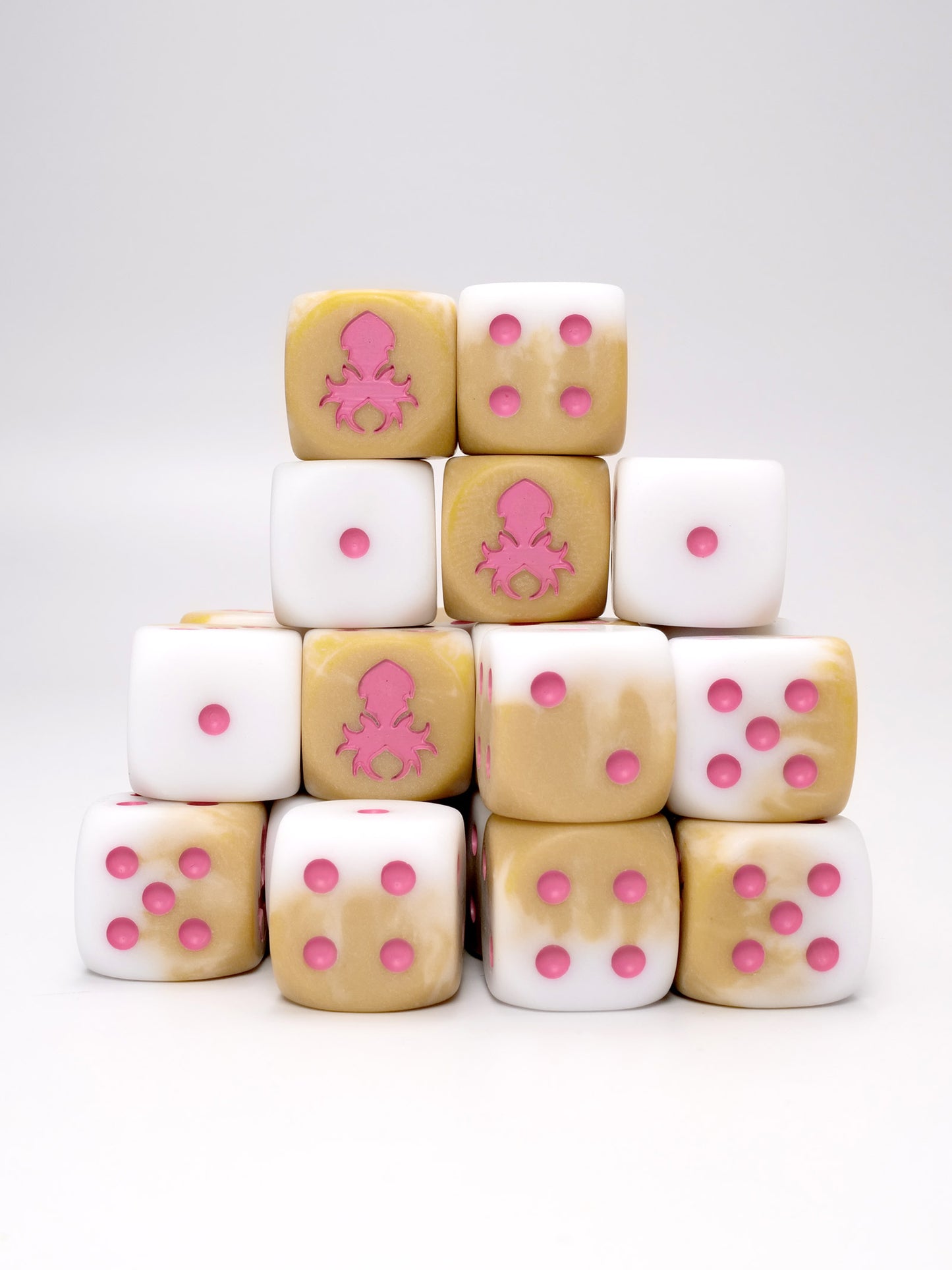 Strawberry Latte  D6 with Pips Dice Set