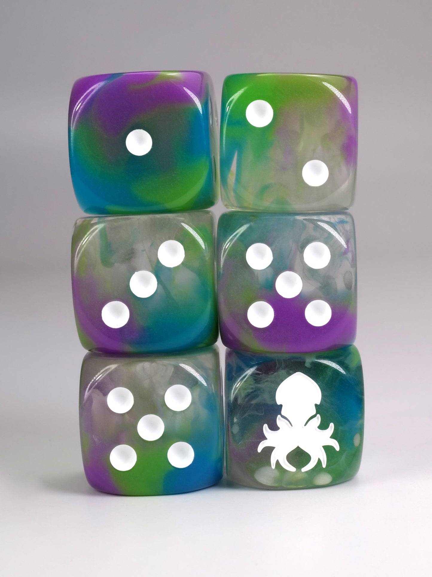 Water Nymph D6 with Pips 12pc Dice Set